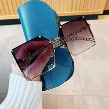 Load image into Gallery viewer, New Fashion Oversize Gradient Sunglasses For Women Vintage Alloy Chain Frame Rivet Square Sun Glasses Female Elegant Shades
